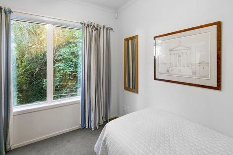 Photo of property in 55c Bolton Street, Kelburn, Wellington, 6012