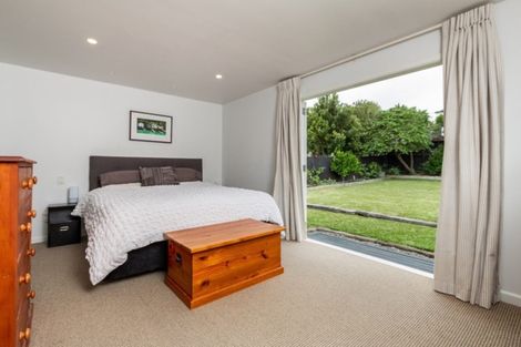 Photo of property in 42 Bannerman Road, Morningside, Auckland, 1022