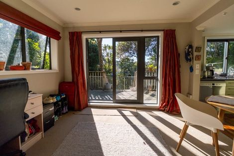 Photo of property in 3a Maldive Street, Khandallah, Wellington, 6035