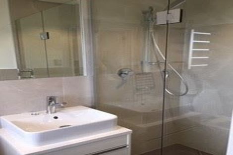 Photo of property in 101 Bordeaux Parade, Te Atatu South, Auckland, 0610