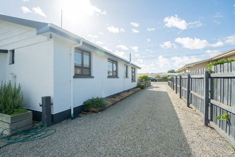 Photo of property in 43 Robertson Street, Gore, 9710