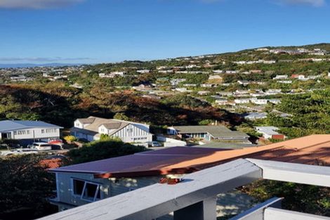Photo of property in 67b Thurleigh Grove, Karori, Wellington, 6012