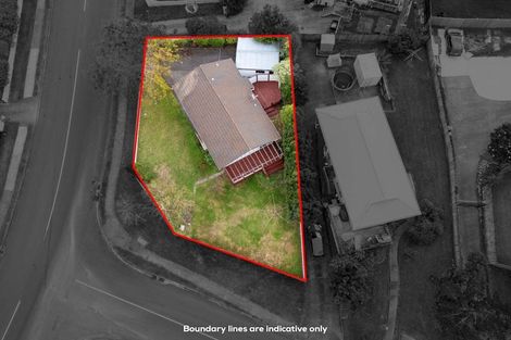 Photo of property in 82 West Harbour Drive, West Harbour, Auckland, 0618