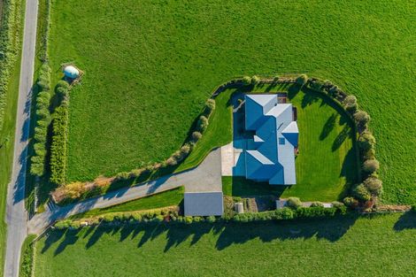 Photo of property in 16 Campbell Forrest Road, Otaio, Timaru, 7971