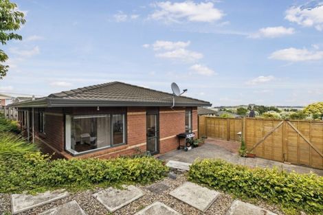 Photo of property in 1/103 Wallace Road, Mangere Bridge, Auckland, 2022