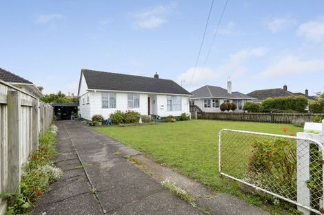 Photo of property in 281 South Road, Hawera, 4610