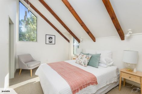 Photo of property in 17 Jamell Place, Avonhead, Christchurch, 8042