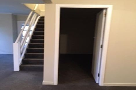 Photo of property in 221a Karori Road, Karori, Wellington, 6012