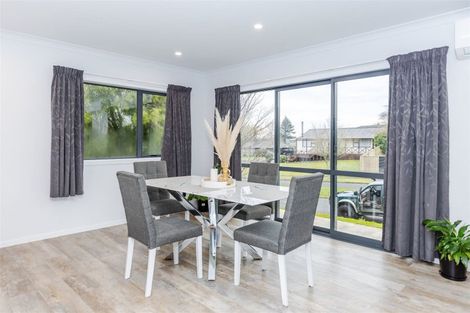 Photo of property in 2 Moreland Avenue, Pukete, Hamilton, 3200