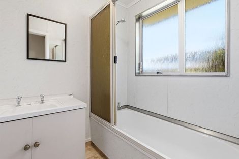 Photo of property in 3 Gordon Street, Avalon, Lower Hutt, 5011