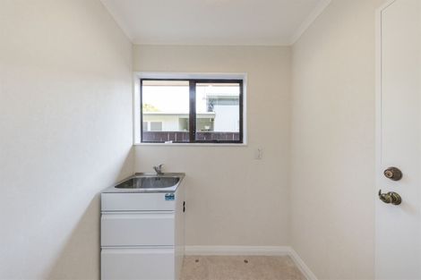 Photo of property in 9 Rolleston Street, Hokowhitu, Palmerston North, 4410