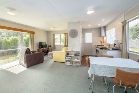 Photo of property in 8 Kowhai Grove, Featherston, 5710