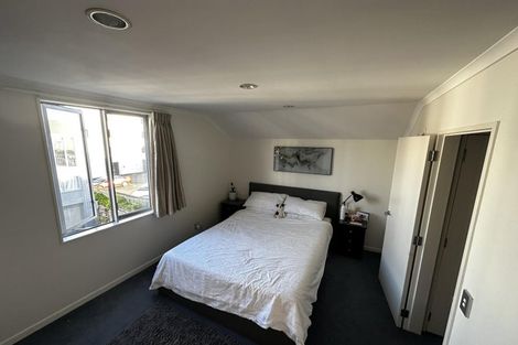 Photo of property in 7/15 Roxburgh Street, Mount Victoria, Wellington, 6011