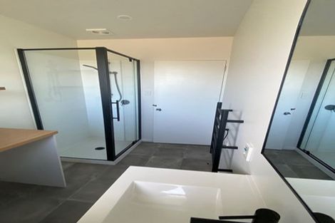 Photo of property in 1/90 Lincoln Road, Hillmorton, Christchurch, 8024