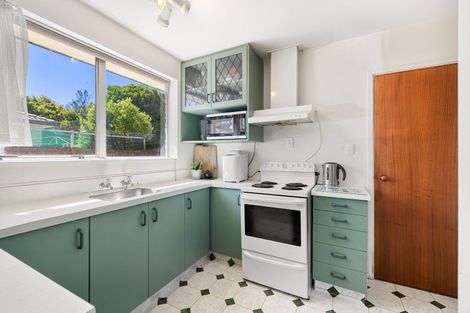 Photo of property in 2/4 Bromley Road, Bromley, Christchurch, 8062