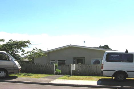 Photo of property in 7 Exeter Place, Unsworth Heights, Auckland, 0632