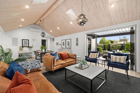 Photo of property in 5c Guthrie Road, Havelock North, 4130