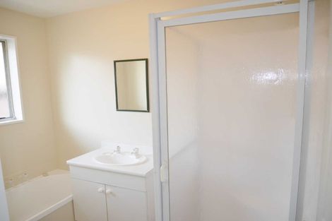 Photo of property in 3/44a Division Street, Riccarton, Christchurch, 8041