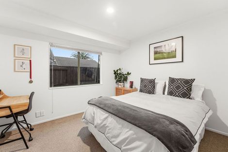 Photo of property in 37 Kahira Crescent, Papamoa Beach, Papamoa, 3118