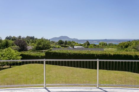 Photo of property in 10 Cameron Drive, Acacia Bay, Taupo, 3385