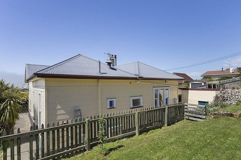 Photo of property in 6 Earn Street, Oamaru North, Oamaru, 9400