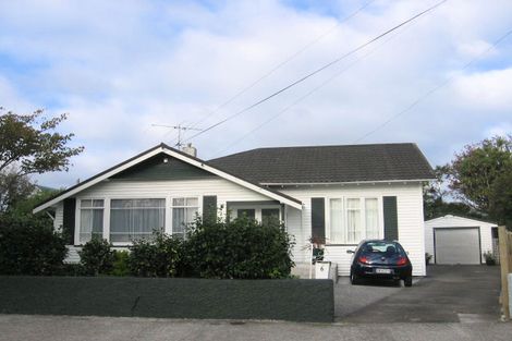 Photo of property in 6 Sherwood Street, Woburn, Lower Hutt, 5010