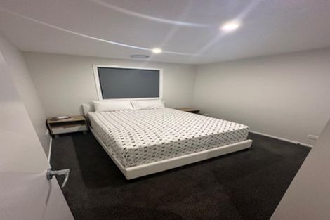 Photo of property in 25 Bale Road, Jacks Point, 9371