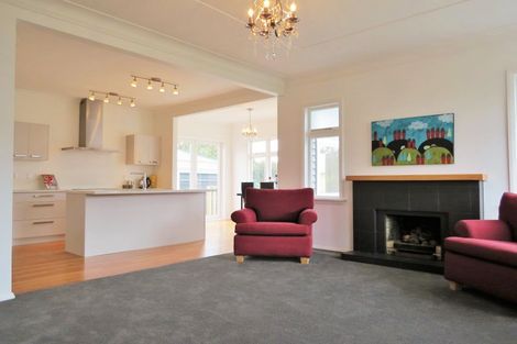 Photo of property in 7 Dixon Street, Carterton, 5713