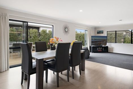 Photo of property in 20 Montia Close, Papamoa Beach, Papamoa, 3118