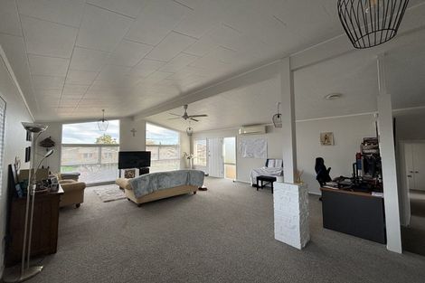 Photo of property in 42 George Street, Morrinsville, 3300