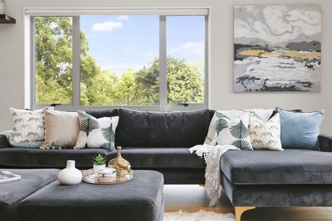 Photo of property in 141a Arran Road, Browns Bay, Auckland, 0630