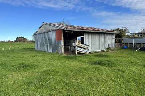 Photo of property in 2070 Kakaramea Road, Ngahinapouri, Hamilton, 3290