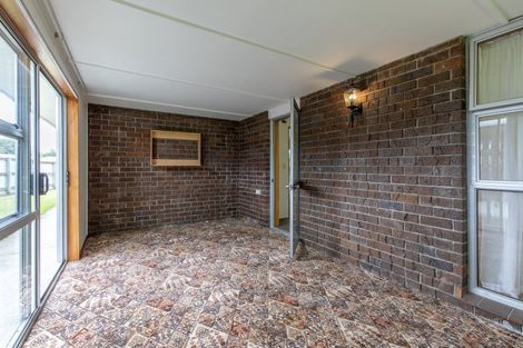 Photo of property in 25 Ranfurly Street, Dannevirke, 4930