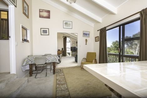 Photo of property in 6 Deeming Road, Okiato, Russell, 0272