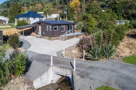 Photo of property in 1 Wilson Street, Havelock, 7100