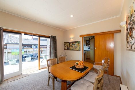 Photo of property in 49 Avenue Road, Greenmeadows, Napier, 4112