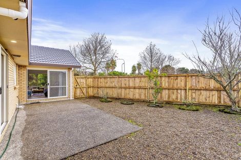 Photo of property in 2 Marlon Lane, East Tamaki, Auckland, 2016