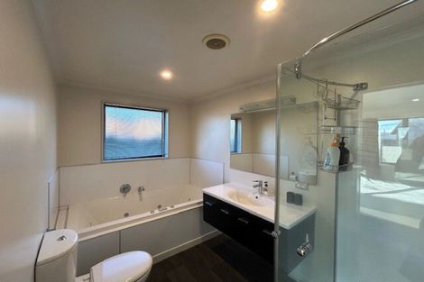 Photo of property in 6 Ash Avenue, Albert Town, Wanaka, 9305