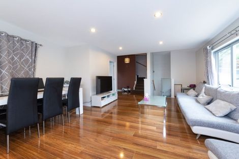 Photo of property in 693a East Coast Road, Browns Bay, Auckland, 0630