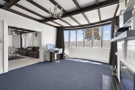 Photo of property in 82 Barrett Street, Westown, New Plymouth, 4310