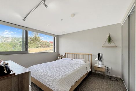 Photo of property in Masina Apartments, 306/80 Riddiford Street, Newtown, Wellington, 6021