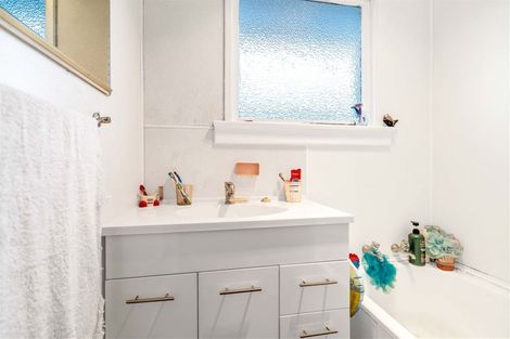 Photo of property in 211 Mcquarrie Street, Kingswell, Invercargill, 9812