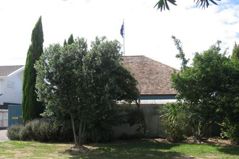 Photo of property in 31 Gulf View Road, Murrays Bay, Auckland, 0630