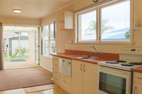 Photo of property in 16 Riverside Drive, Whakatane, 3120