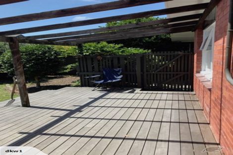 Photo of property in 83 Holly Road, St Albans, Christchurch, 8014