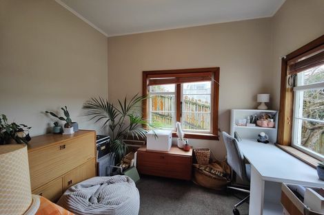 Photo of property in 3 The Drive, Tawa, Wellington, 5028