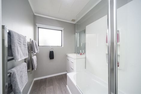 Photo of property in 31 Fraser Drive, Feilding, 4702