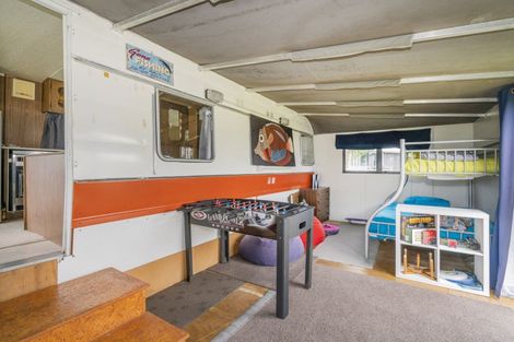 Photo of property in 27 Motukorure Parade, Cooks Beach, Whitianga, 3591