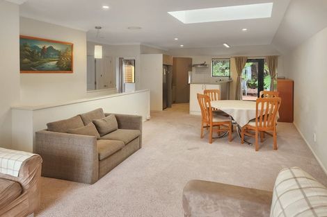 Photo of property in 40 Futuna Close, Karori, Wellington, 6012