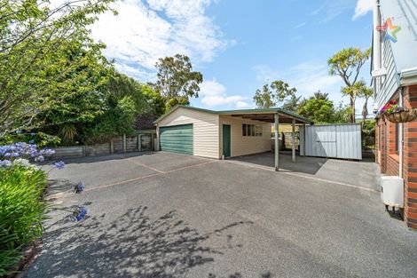 Photo of property in 21 Whitechapel Grove, Stokes Valley, Lower Hutt, 5019